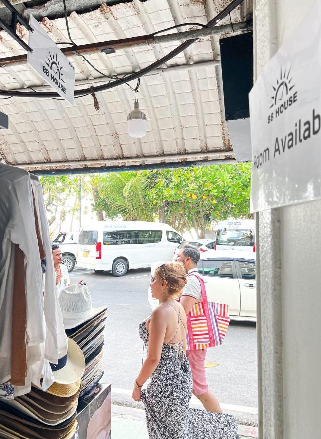 88 House Patong Hotell Eksteriør bilde