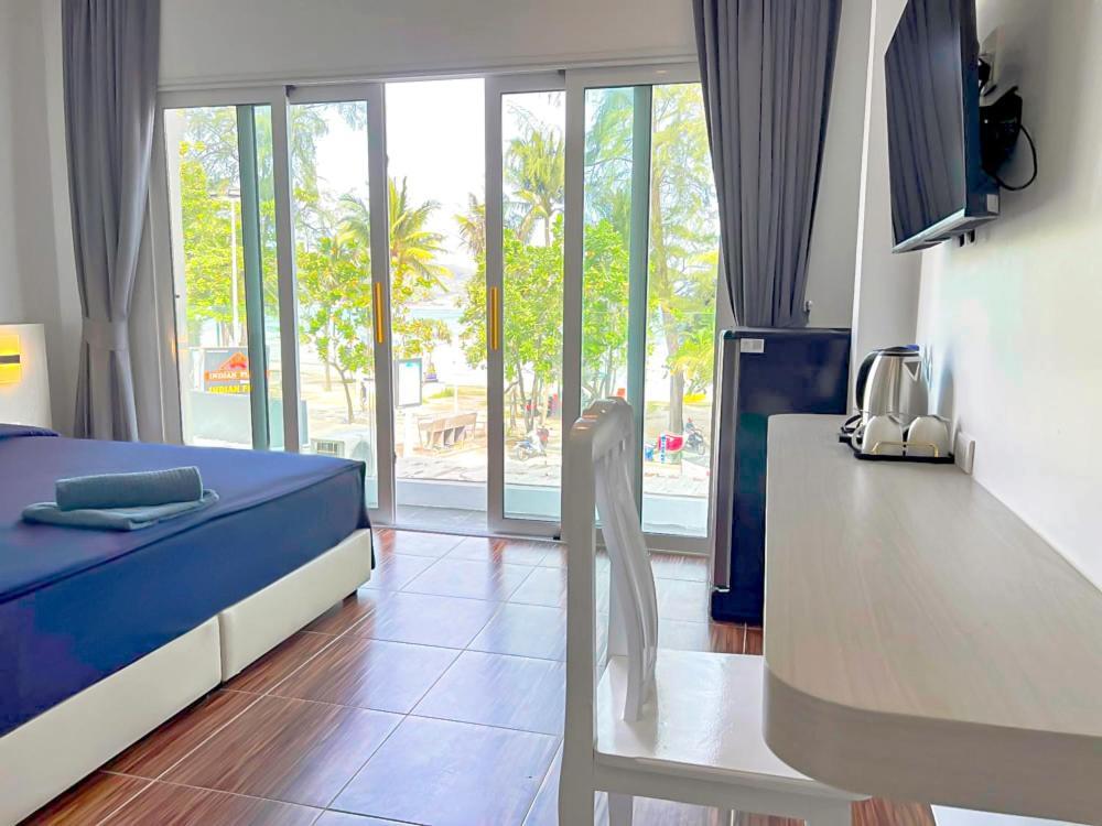 88 House Patong Hotell Eksteriør bilde