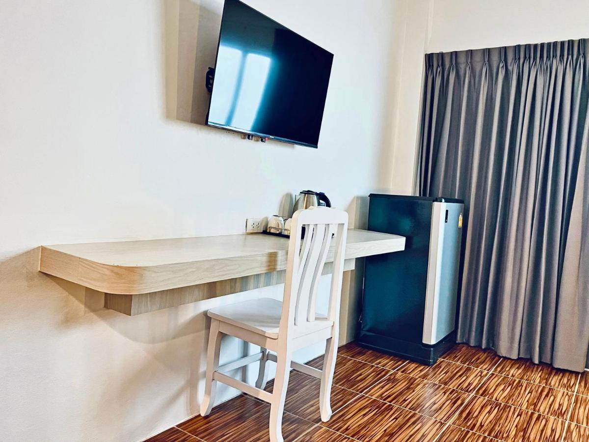 88 House Patong Hotell Eksteriør bilde